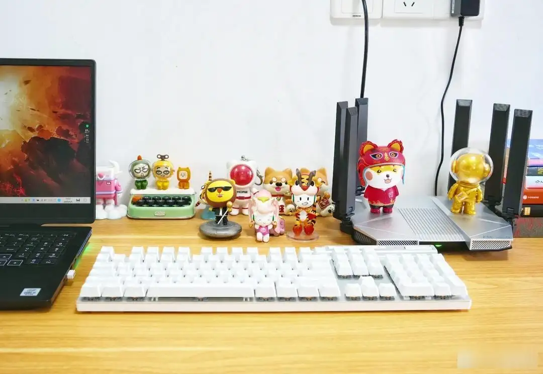 Full-size RGB hot-swappable, Pennefather V700DIY mechanical keyboard experience, Symphony customized fun 1