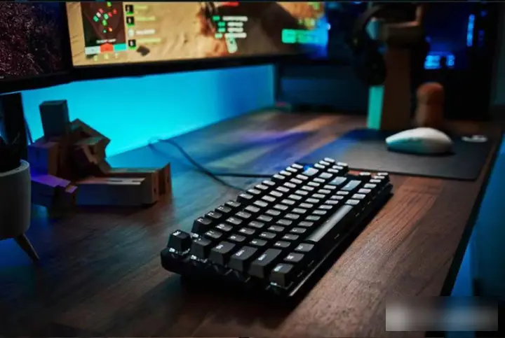 Choosing the Perfect Mechanical Keyboard: A Comparison and Recommendation of Logitech, Cherry, and ROG Brands for 2022's Must-Have Accessory 1