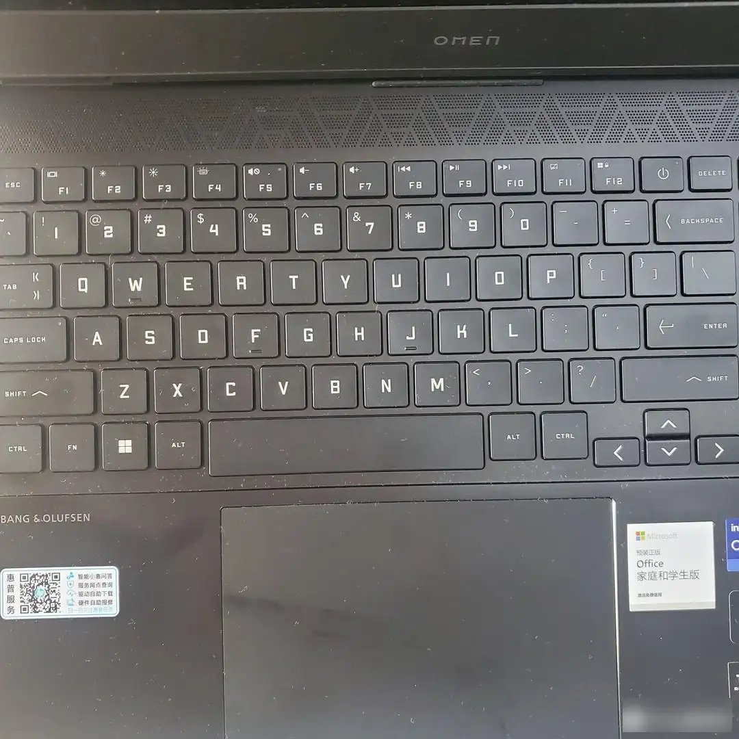 Review: Logitech K780 Bluetooth Keyboard - A Versatile Companion for Laptops and Mobile Devices 1