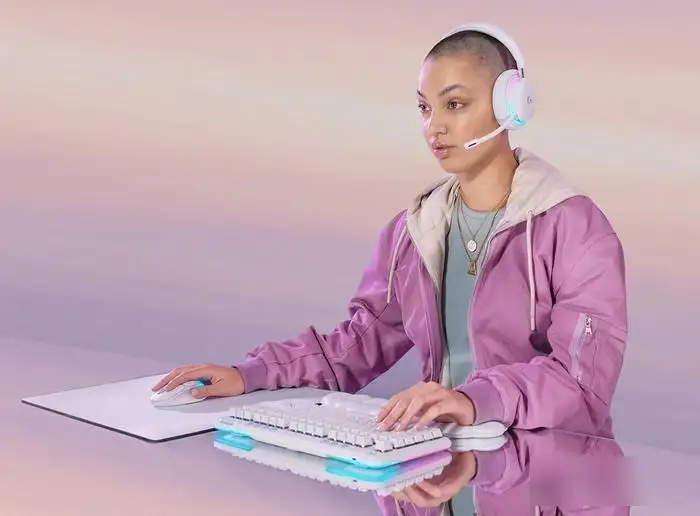Logitech Unveils G Aurora Aurora Series Keyboard and Mouse Peripherals, Designed for Female Gamers 1